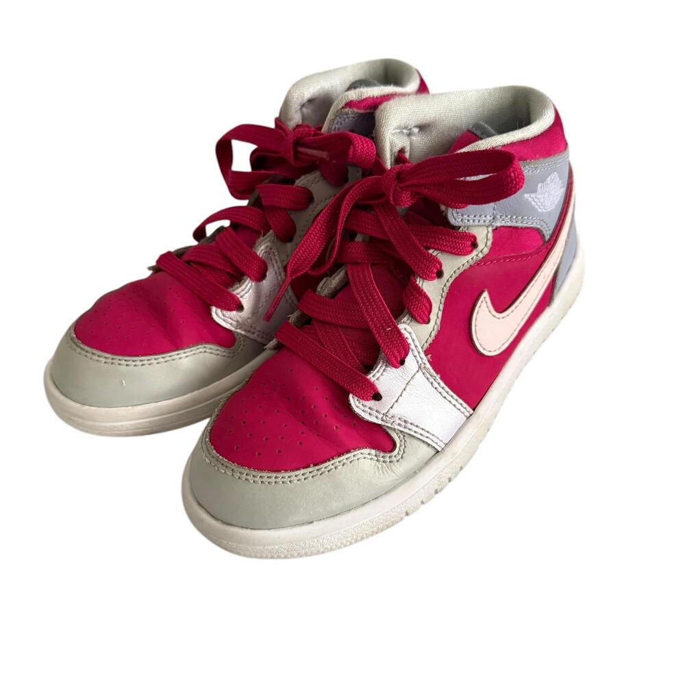 NIKE Youth Air Jordan 1 Retro Mid GG‎ Hyper Fuschia Girls Sneakers, 13C